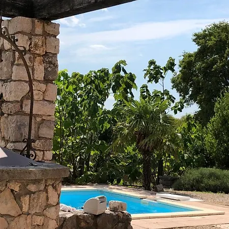 Villa Garica فيلة