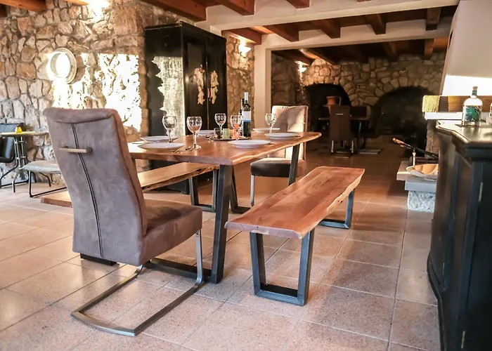 Vila Villa Garica *