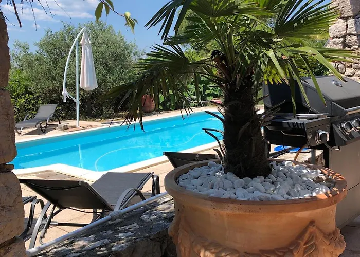 Villa Garica * Garica